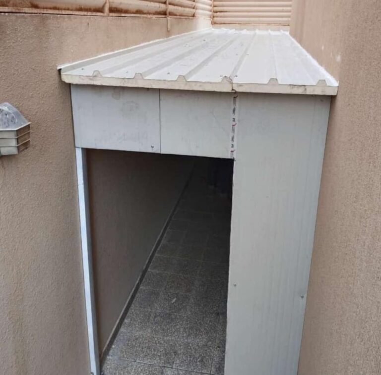 مؤسسة ساندوتش بانل جدة للمقاولات